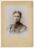 Lucy Hale Tapley, 1910