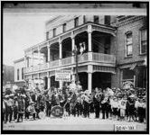[Photograph of a political rally for the gubernatorial race of 1906, Fitzgerald, Ben Hill County, Georgia, 1906]
