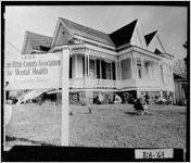 [Photograph of Collins-Lee-Strickland House, Macon, Bibb County, Georgia, ca. 1975]