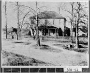 [Photograph of the home of Mr. and Mrs. Wiley Harrison Bush, Winder, Barrow County, Georgia, 1912]