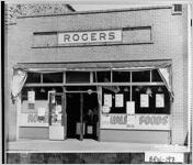 [Photograph of Rogers Food Store, Winder, Barrow County, Georgia, ca 1940-1959]
