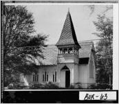 [Photograph of St. Michael's Episcopal Church, Waynesboro, Burke County, Georgia, between 1960 and 1979 ]