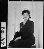 [Photograph of Angie Jones, Waynesboro, Burke County, Georgia, 195-]
