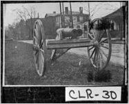 [Photograph of only double-barreled cannon in the world, Athens, Clarke County, Georgia, 1908]
