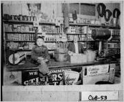 [Photograph of Fred and Paris McDonald Grocery store, Powder Springs, Cobb County, Georgia, 1937]