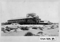 [Albumen print of Tybee Hotel, Tybee Island, Chatham County, Georgia, 188-]