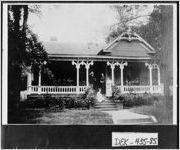 [Photograph of John Montgomery home, DeKalb County, Georgia, 190-]