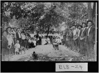 [Photograph of melon cutting, Elbert County, Georgia, 1910]