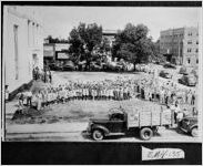 [Photograph of youngsters participating in a drive to collect aluminum for the war effort, Swainsboro, Emanuel County, Georgia, 1942]