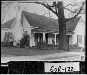 [Photograph of home, Calhoun, Gordon County, Georgia, 1976]