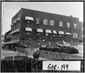 [Photograph of Johnston-Hall Clinic, Calhoun, Gordon County, Georgia, 1976]