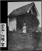 [Photograph of well house and Sarah Elizabeth Willingham, Calhoun, Gordon County, Georgia, 1910]
