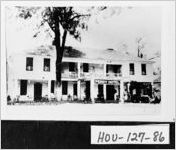 [Photograph of the Perry Hotel, Perry, Houston County, Georgia, ca. 1925]