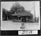 [Photograph of old slave market, Louisville, Jefferson County, Georgia]