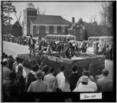 [Photograph of citizens watching sesquicentennial parade, Gray, Jones County, Georgia, 1957 Nov. 27.]