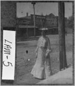 [Photograph of Willie Lenna Stewart McKenney, Barnesville, Lamar County, Georgia, ca. 1900]