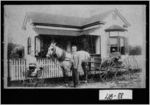 [Photograph of Hendry family at home, Hinesville, Liberty County, Georgia, 1893]