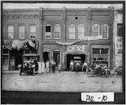 [Photograph of Mobley's Garage and Machine Works, Hawkinsville, Pulaski County, Georgia, 1917]