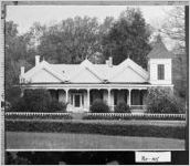 [Photograph of Wilkins-Cooper-Jenkins House, Eatonton, Putnam County, Georgia, 1977]