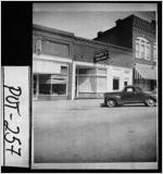 [Photograph of Mammy's Good Foods Restaurant, Eatonton, Putnam County, Georgia, ca. 194-]