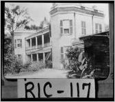 [Print from lantern slide of the rear view of the home of Dr. Eugene E. Murphey on Telfair Street, Augusta, Richmond County, Georgia, between 1920 and 1930]