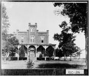 [Print from glass plate negative of hospital at arsenal, Augusta, Richmond County, Georgia, 1905]
