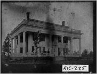 [Photograph of home of Jack Cranston with members of the family on the porch, North Augusta, South Carolina, ca. 1900 ]