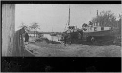 [Photograph of dock, Sapelo Island, McIntosh County, Georgia, 1915]