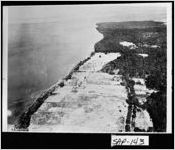 [Photograph of aerial view of Le Chatelet (Chocolate) Plantation, Sapelo Island, McIntosh County, Georgia, between 1915 and 1934]