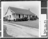 [Photograph of the Willie and Gertrude Lane house, Seminole County, Georgia, 1971 ]