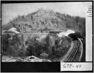 [Photograph of North Broad Curve of Southern Railroad, Toccoa, Stephens County, Georgia, 1908 Aug. 14?]