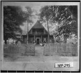 [Photograph of John Nelson Carleton home with family members on the porch, Mountville, Troup County, Georgia, 1880-1899]