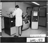 [Photograph of Billy Garner in research lab at Thiele Kaolin Company, Washington County, Georgia, 1974 Jan. 31]