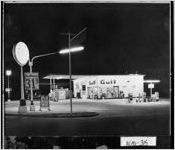 [Photograph of Gulf service station, Sandersville, Washington County, Georgia, 196-]