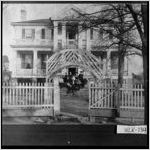 [Photograph of house, Washington, Wilkes County, Georgia, ca. 1902-1903]