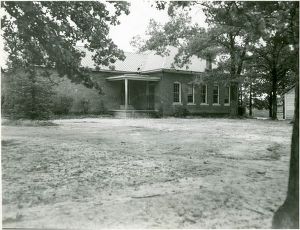 Gillsirlee[?] High School, Banks County