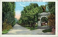 D.A.R. Arch, Colonial Park, Savannah, Ga.