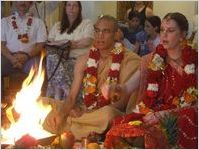 Hindu wedding ceremony at Atlanta ISKCON temple