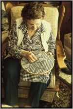 Quilting: Abbey Mulkey. Abbey Mulkey using lap frame