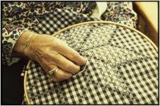 Quilting: Abbey Mulkey. Abbey Mulkey using lap frame