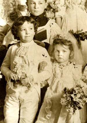 Tom Thumb Wedding