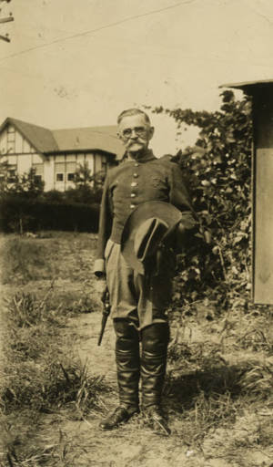 Dr. Archer Avery
