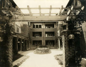 Sumner Apartments