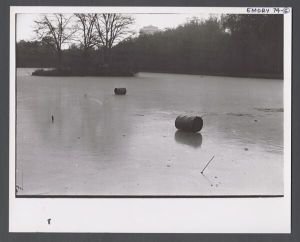 Unusual weather on campus - Lullwater lake frozen over