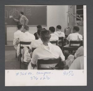 School of Medicine - Students in a lecture
