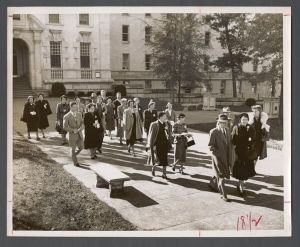 Parent's Day, 1940s-1950s - Parents leaving from Emory University hospital