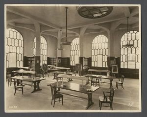 Law School - Reading room in law library building