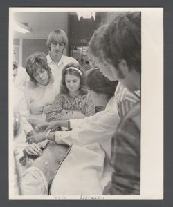 School of Medicine - Students observe a body