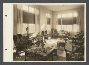 Students, groups, pre-1940 - View of sitting room