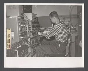 School of Medicine - Man using equipment